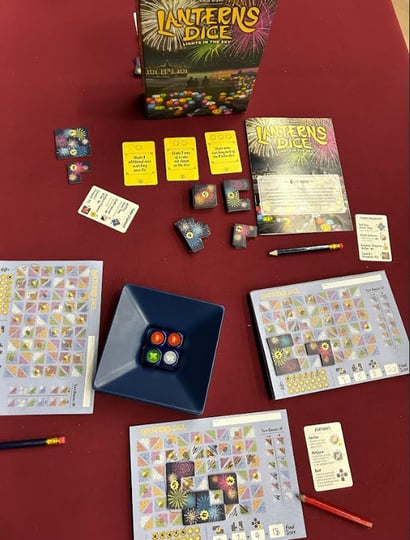 Lanterns Dice